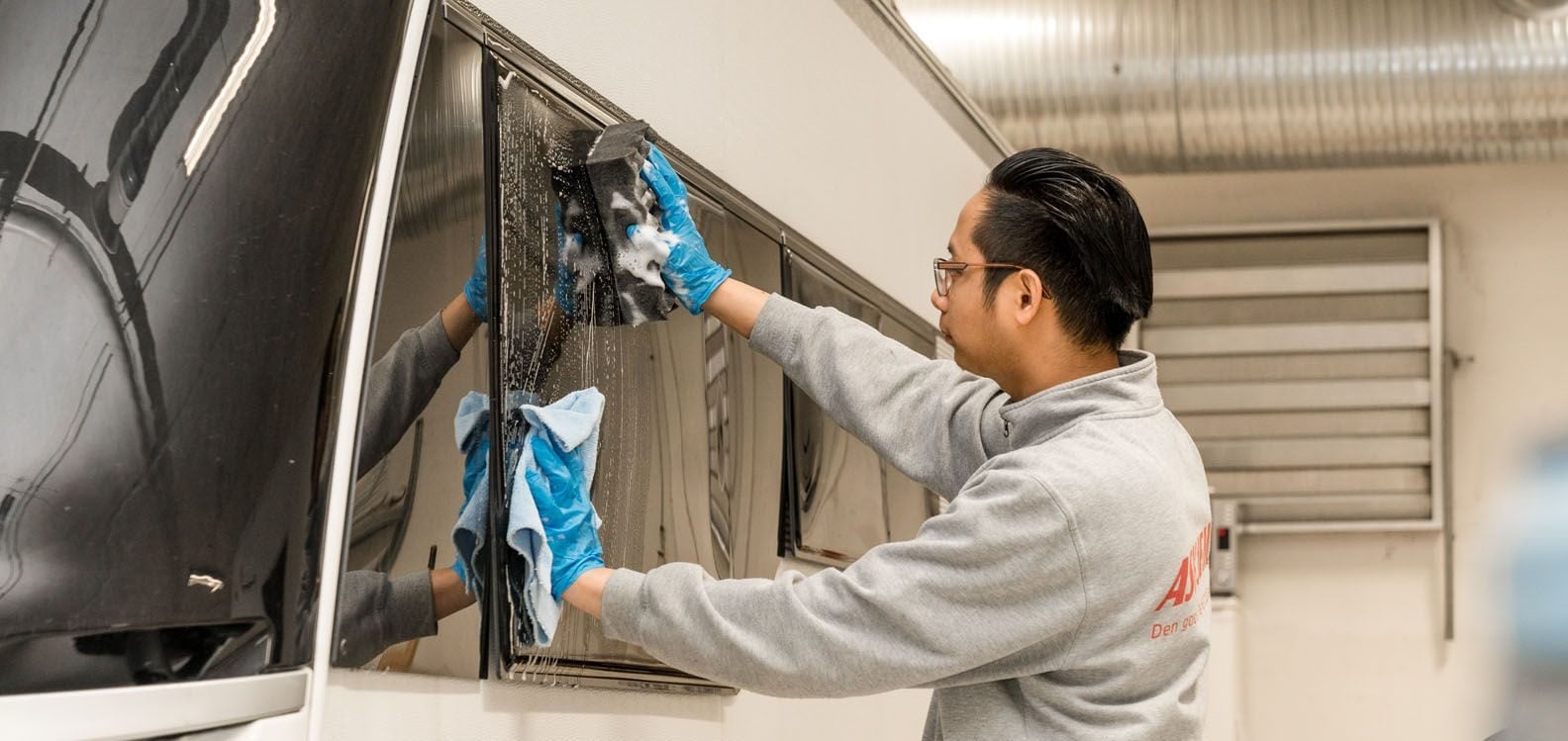 Hvordan vaske campingvogn