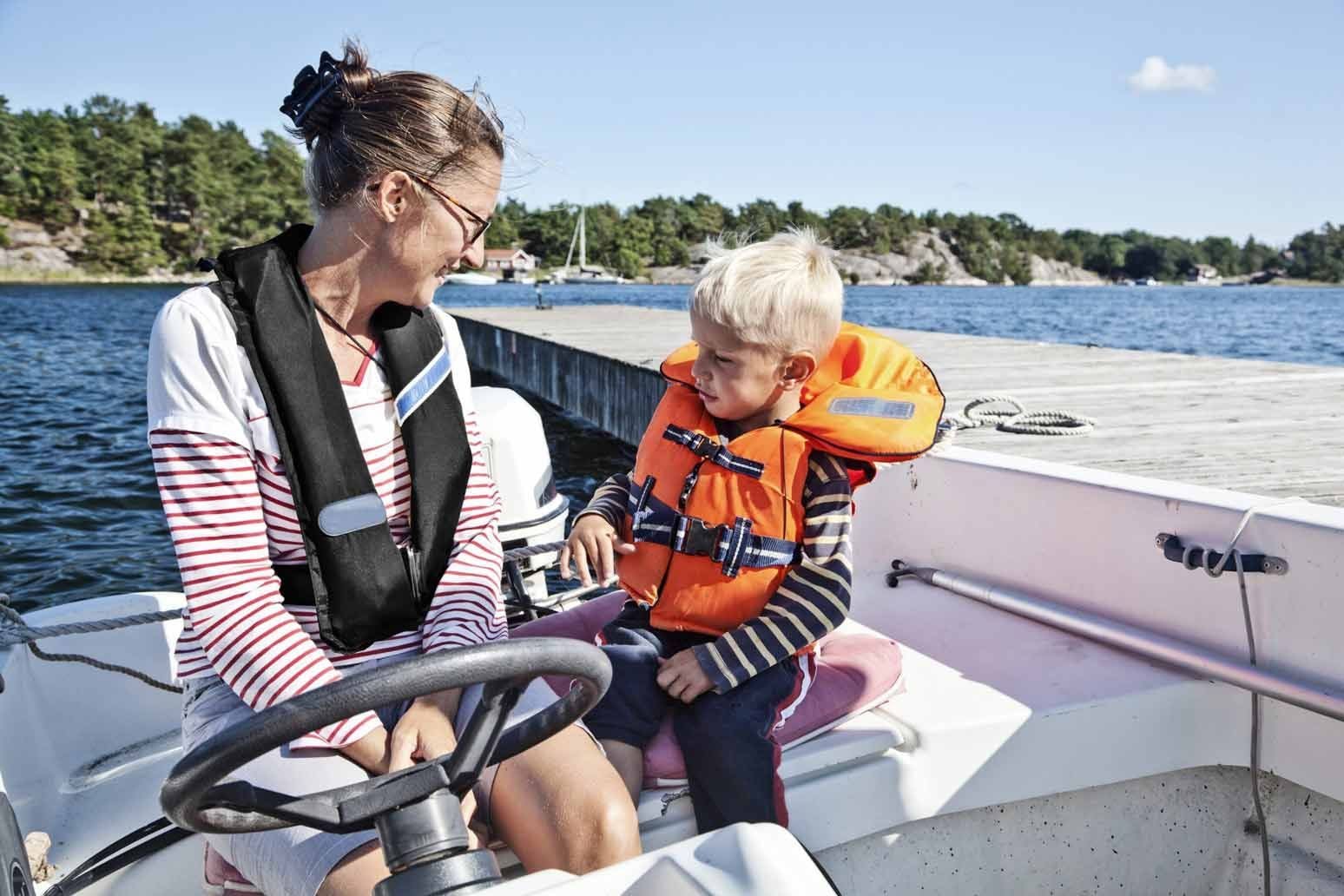 Kunnskap om båtens kjøreegenskaper, stabilitet og riktig lasting er viktig når du tar båtførerprøven