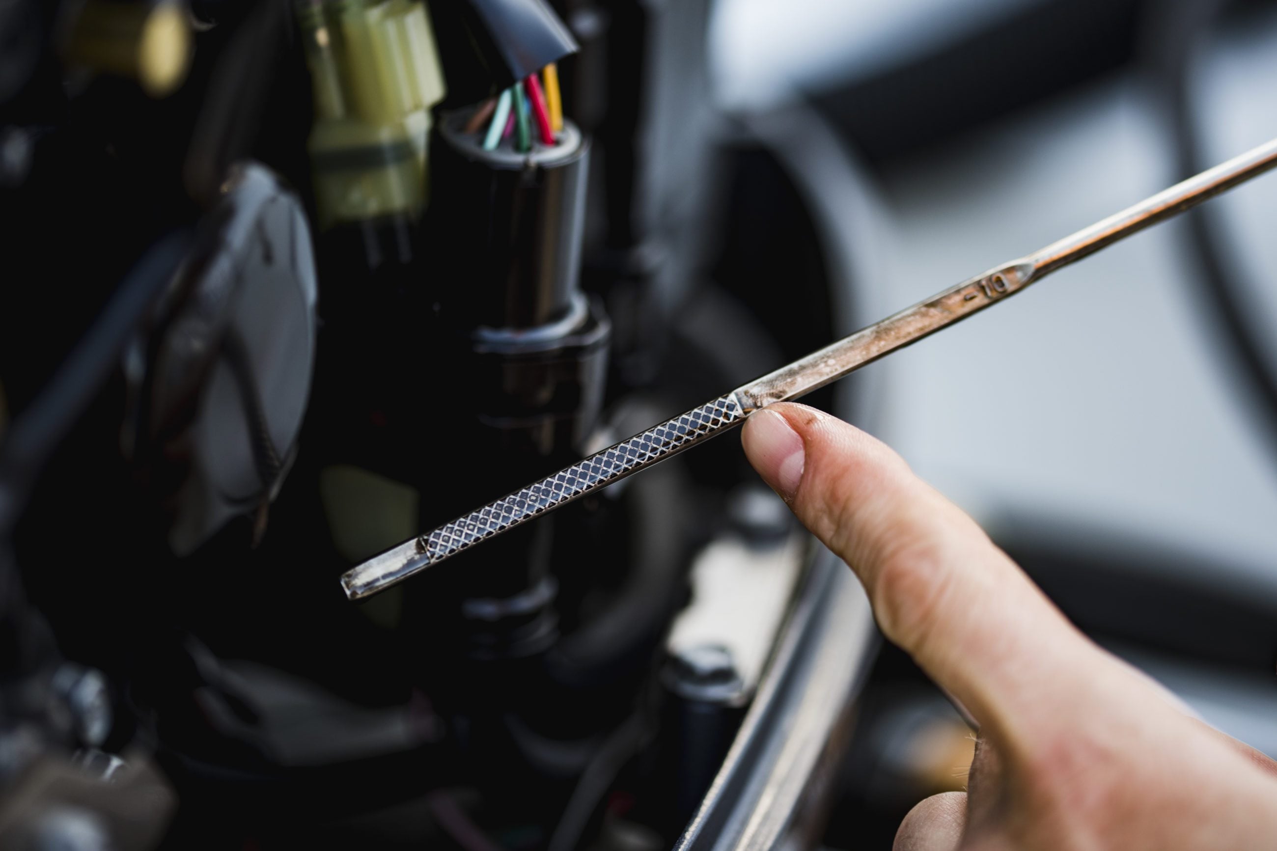 En service og oljeskift p&aring; motoren er blant tingene du b&oslash;r gj&oslash;re n&aring;r b&aring;ten skal lagres for vinteren.