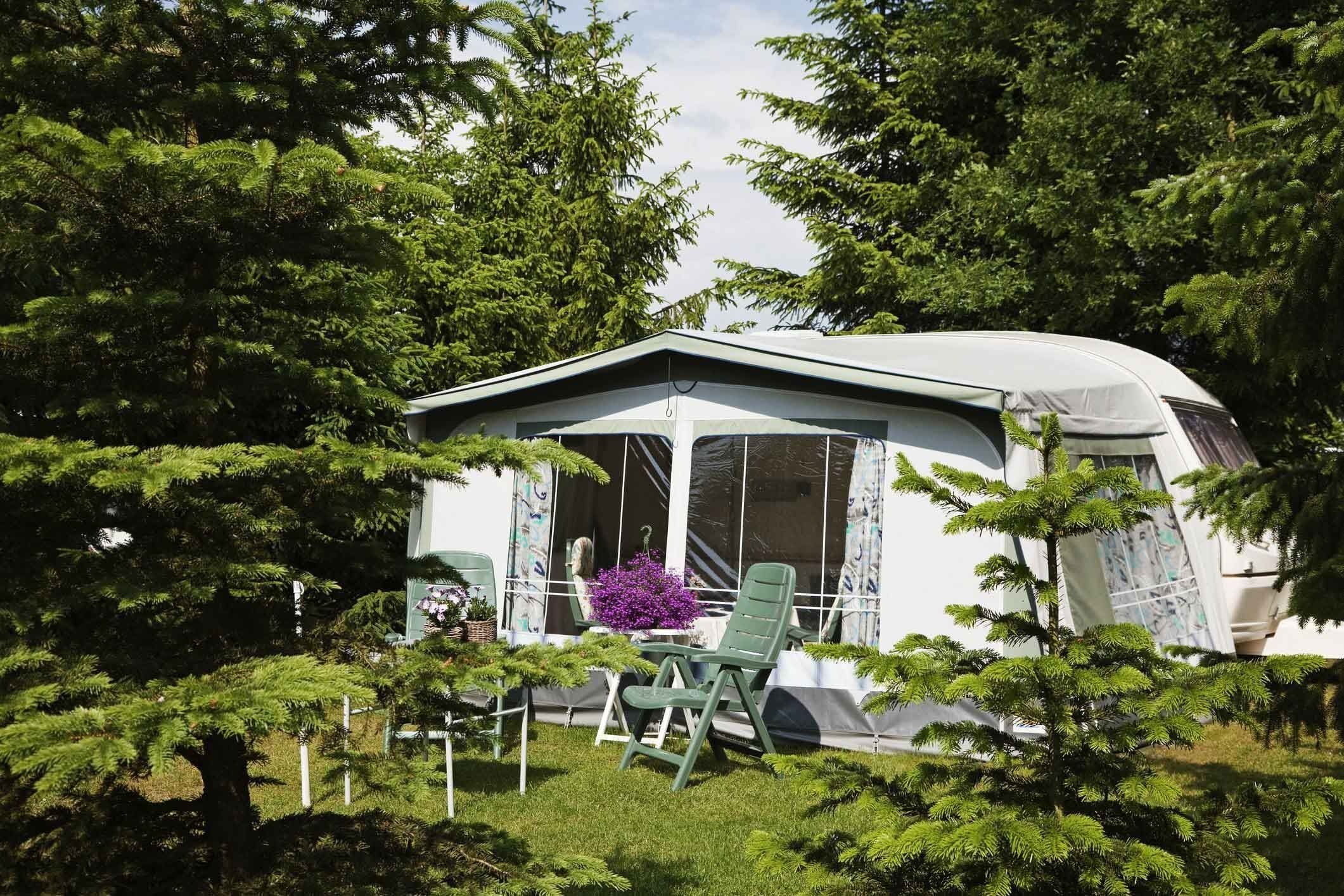 Campingvogn med fortelt