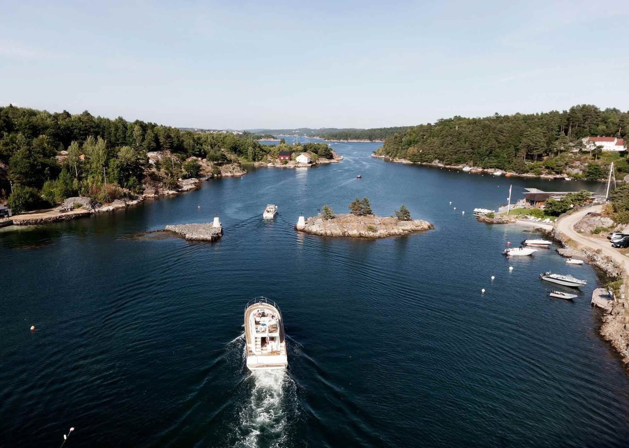 B&aring;tferie i den vakre skj&aelig;rg&aring;rden kan v&aelig;re fantastisk n&aring;r v&aelig;rgudene spiller p&aring; lag, og det ofte tett mellom godbitene.