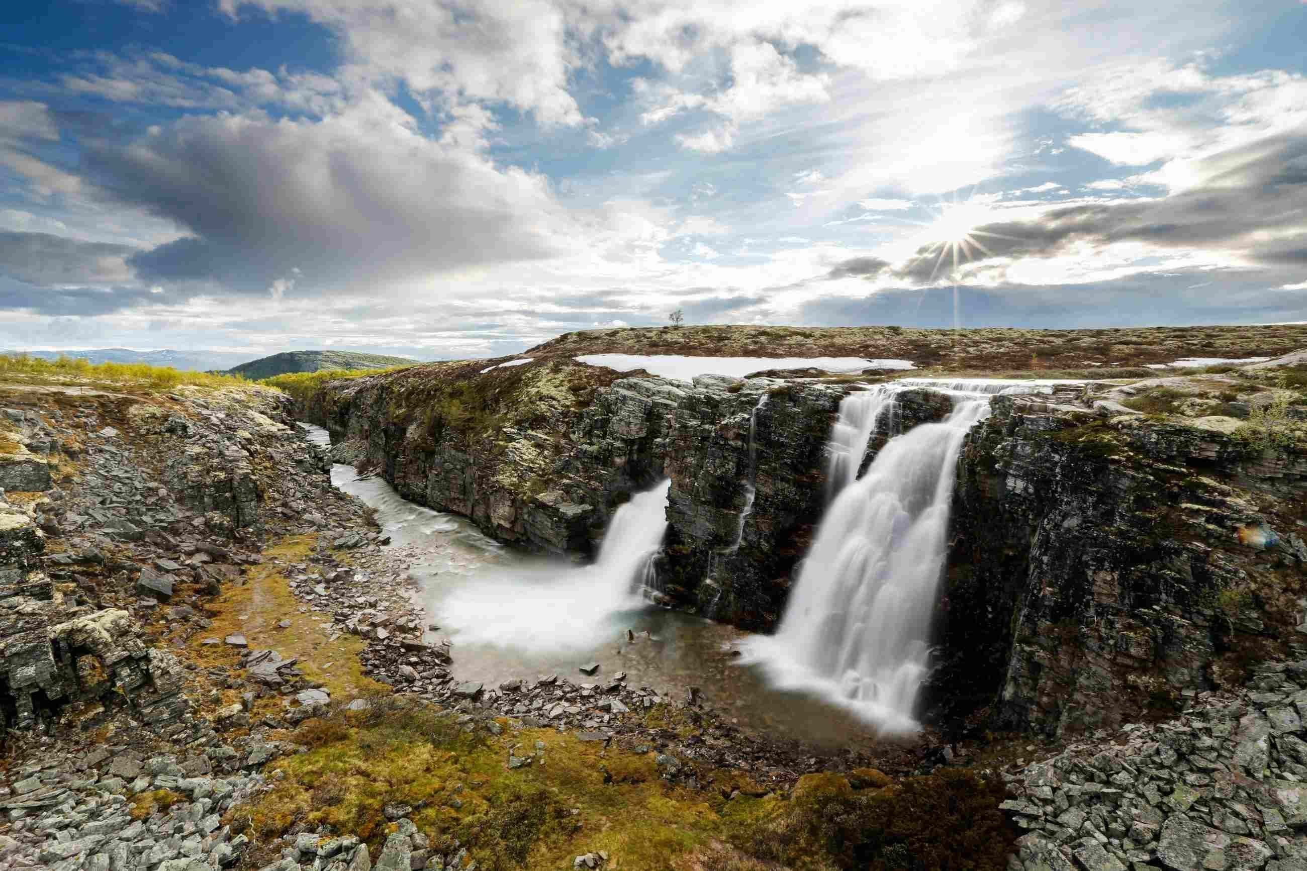 Fossefallet Brudesl&oslash;ret i Rondane